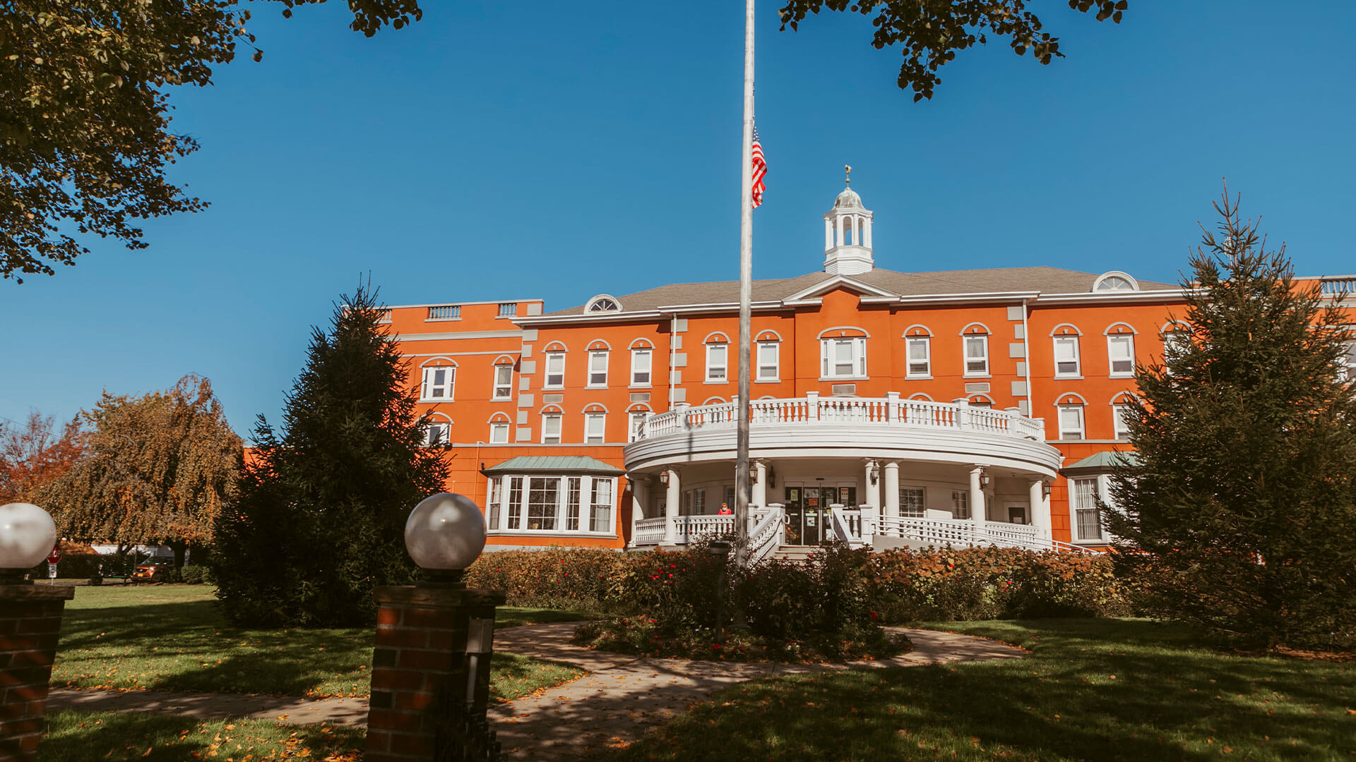 A warm, comfortable senior living community